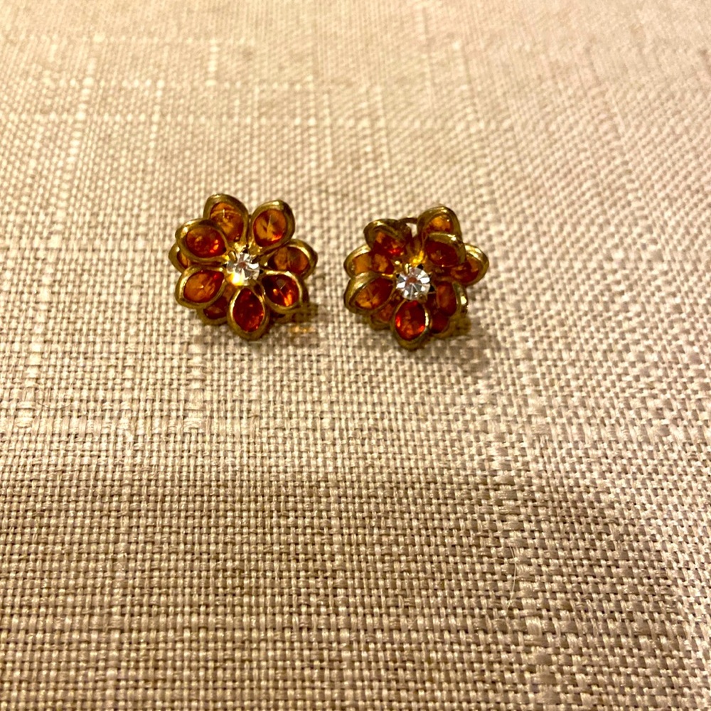 Floral rust colored earrings